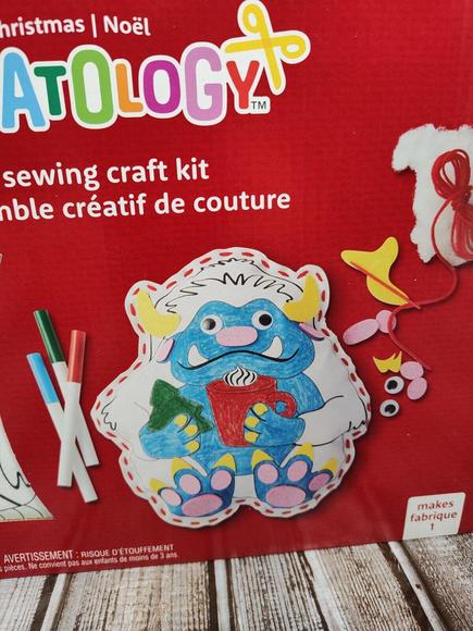 Creatology Christmas Sewing  Craft Kit Santa Doll Monster NEW - Picture 3 of 6